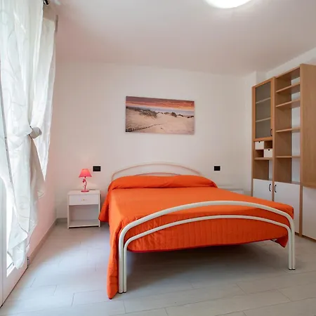 Holiday home Mimosa Rosolina Mare